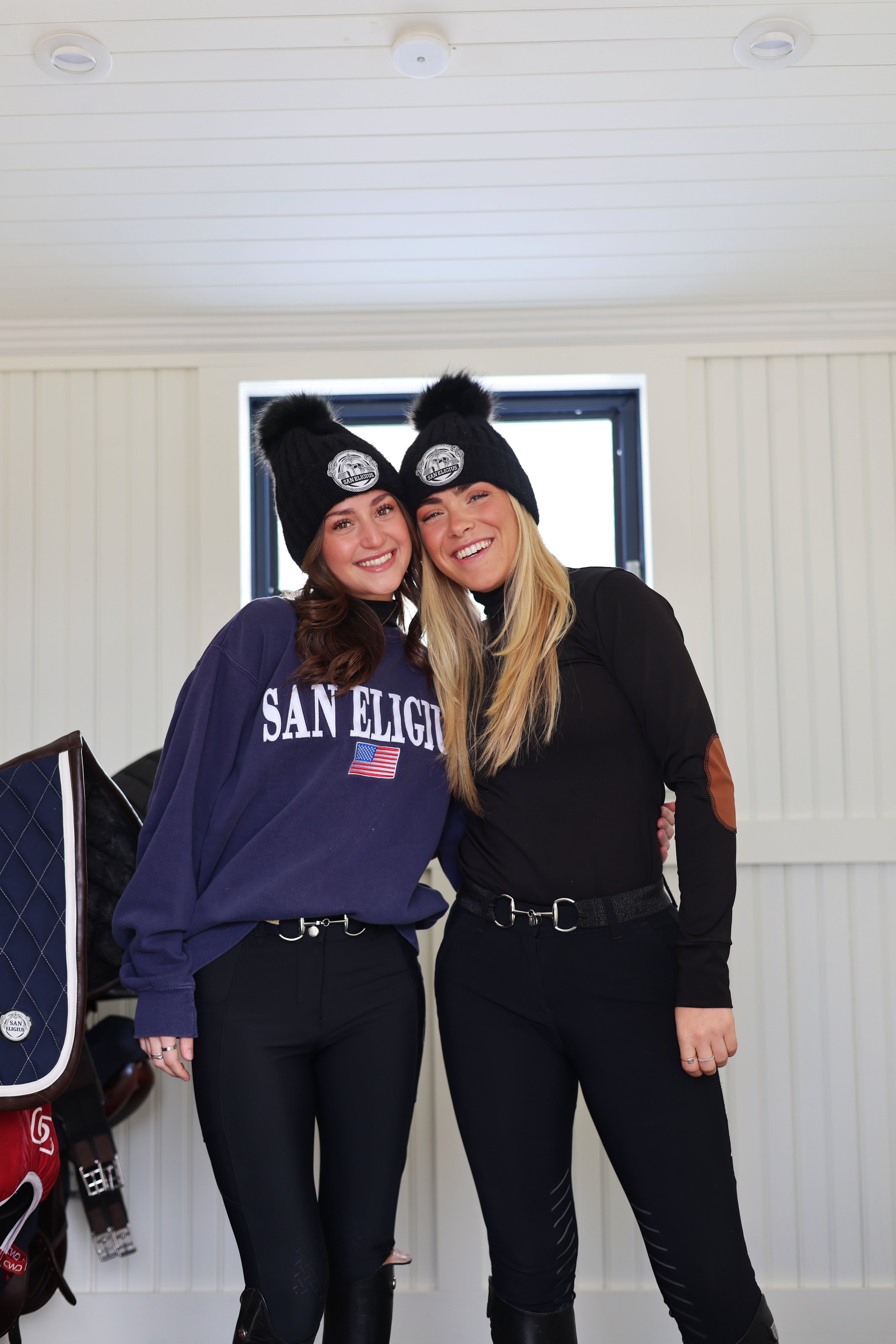 Black Pom Pom Beanie