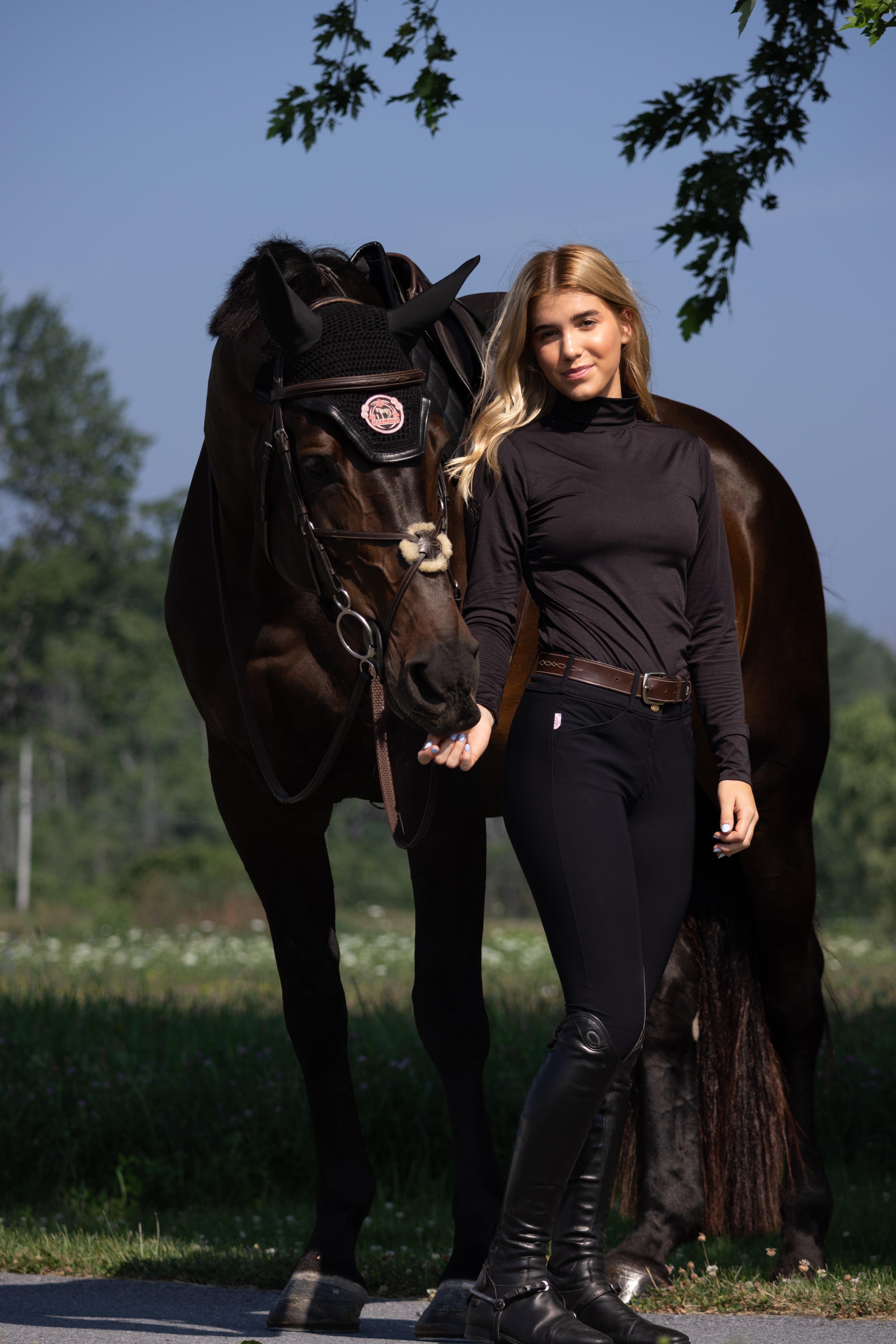 Horse Bonnet | Black Monochrome