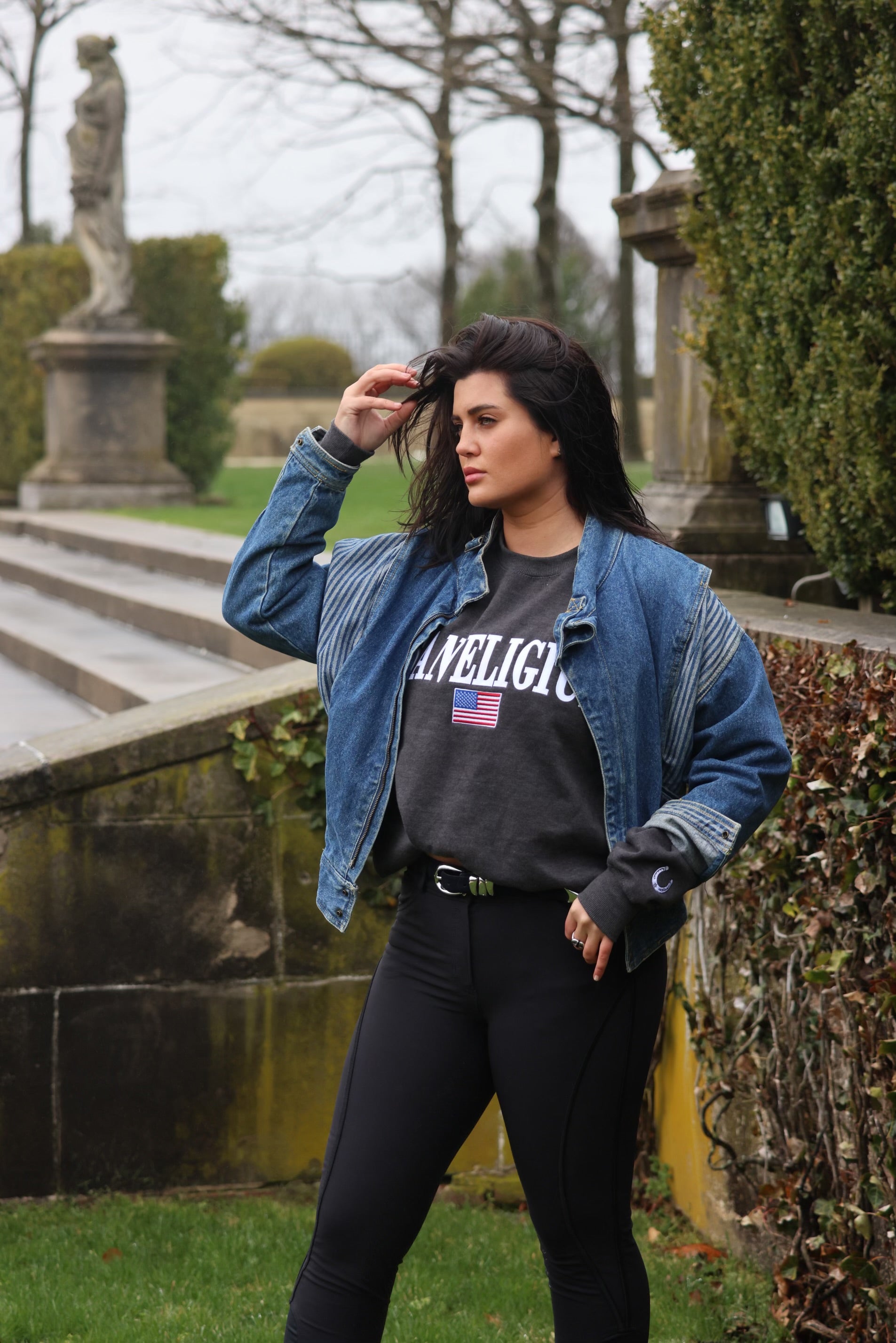 Lucky Crewneck | Charcoal